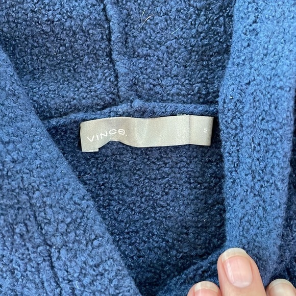 Vince Blue Hooded Sweater size Medium - Picture 4 of 7